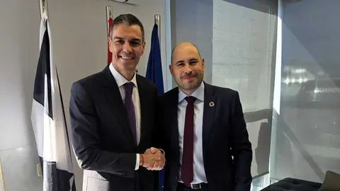 Encuentro entre Pedro S&aacute;nchez y P&eacute;rez Triano