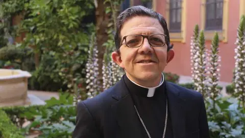 Monse&ntilde;or Ram&oacute;n Valdivia, administrador apost&oacute;lico de C&aacute;diz y Ceuta