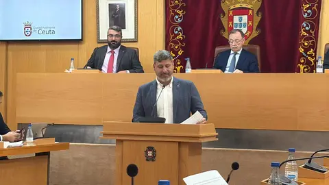 Mohamed Mustafa durante su intervenci&oacute;n