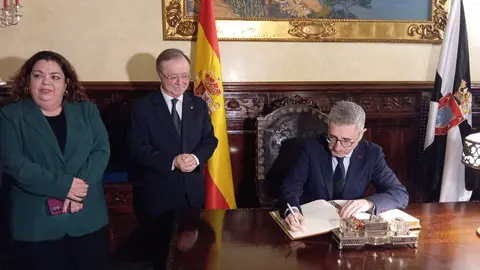 Visita del secretario de Estado de Pol&iacute;tica Territorial, Arcadi Espa&ntilde;a, a Ceuta