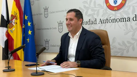 Alejandro Ram&iacute;rez durante la comparecencia./ M. Zapico