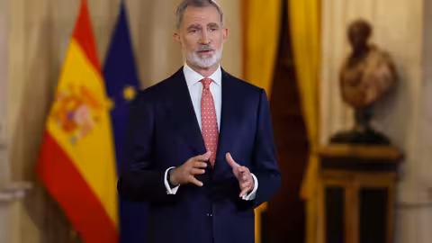Felipe VI durante su discurso de Navidad./ (EFE/Ballesteros POOL)