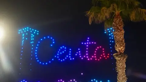 Espect&aacute;culo de luces con drones /M. Zapico