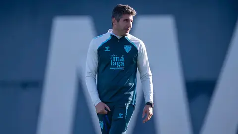 Juan Funes, entrenador del M&aacute;laga / M&aacute;laga CF