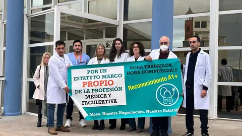 huelga m&eacute;dicos atenci&oacute;n primaria centro salud recinto