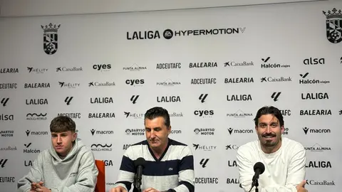 La AD Ceuta FC presenta a Marc Dom&egrave;nech y Jos&eacute; Campa&ntilde;a / M.Zapico