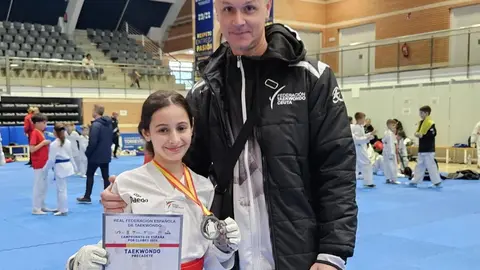 In&eacute;s Ahmed, subcampeona de Espa&ntilde;a precadete de Taekwondo en Torrevieja