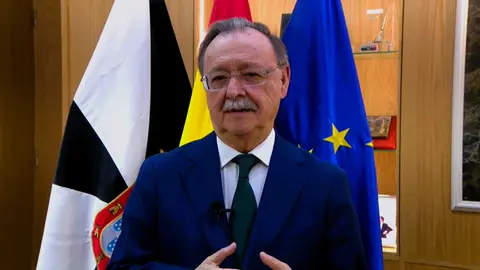 Juan Vivas, presidente de Ceuta, felicita el Ramad&aacute;n a la comunidad musulmana