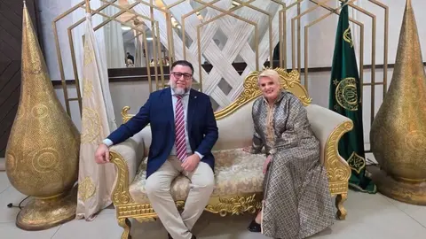 Iftar de la Asociaci&oacute;n Industrial, con la presencia de Ram&oacute;n de la Cruz, presidente de la casa de Ceuta en Melilla
