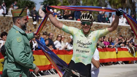 Alberto Ponce ganador Cuna bicicleta
