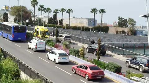 Accidente de tr&aacute;fico Juan Pablo II desdoblamiento de las palmera