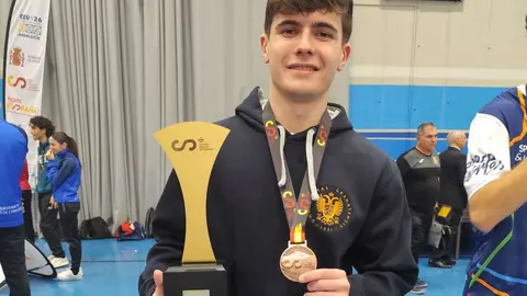 David G&oacute;mez, medalla en el Campeonato de Espa&ntilde;a Universitario de k&aacute;rate