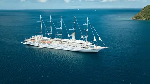 Club Med 2, el velero m&aacute;s grande del mundo_11