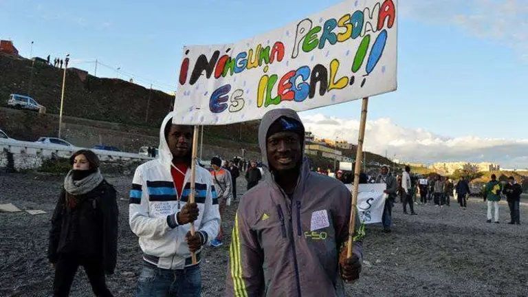 Manifestaci&oacute;n 6-F Tarajal primer aniversario del suceso