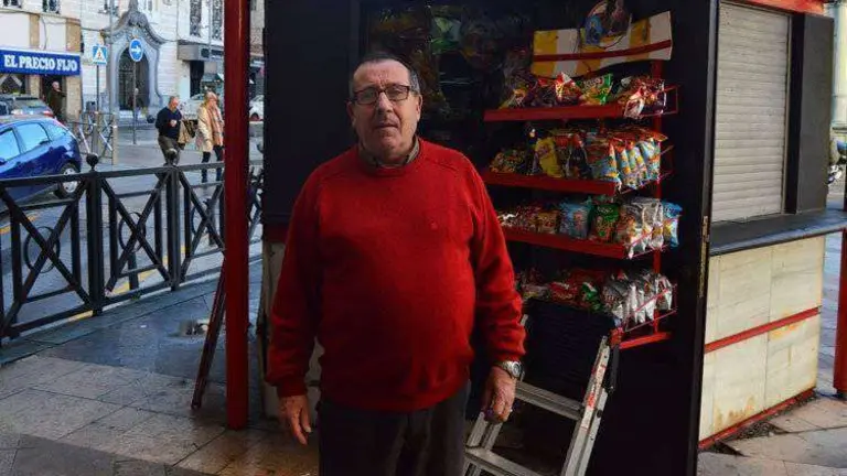 juan-robo-kiosko-plaza-reyes-1
