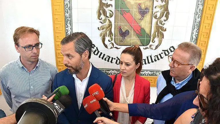 Visita-candidatos-PP-fundacion-gallardo