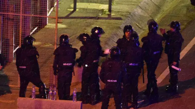 POLIC&Iacute;A VALLA