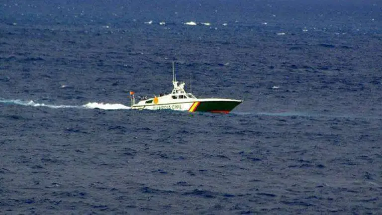 patrullera guardia civil