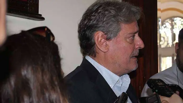 EMILIO CARREIRA PP (4)