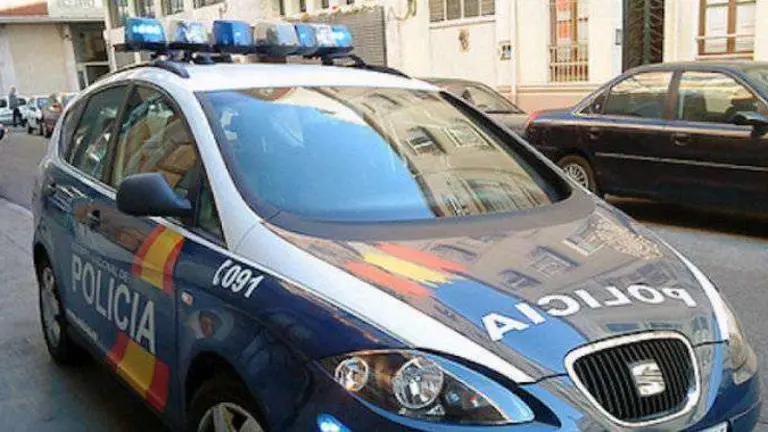 polic&iacute;a nacional