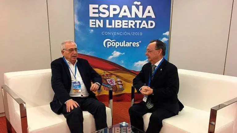 Imbroda y Vivas, en un acto pol&iacute;tico del PP (CEDIDA/ARCHIVO)