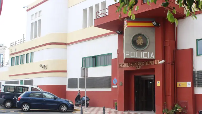 Jefatura Superior de Polic&iacute;a Comisar&iacute;a