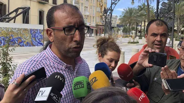 Mohamed Al&iacute;, ante los periodistas (C.A./ARCHIVO)