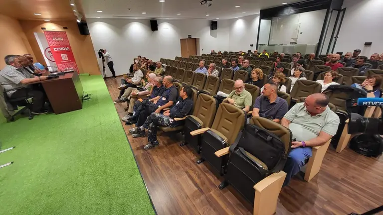Charla pensiones del secretario confederal de Pol&iacute;ticas P&uacute;blicas y Protecci&oacute;n Social de CCOO, Carlos Bravo
