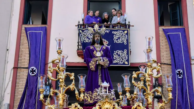 Salida procesional del Medinaceli Nuestro Padre Jes&uacute;s Cautivo y Rescatado y Nuestra Se&ntilde;ora de los Dolores / Alma Palomino