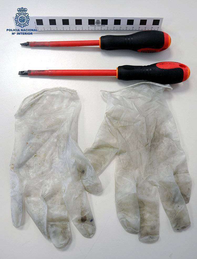 destornilladores guantes policia