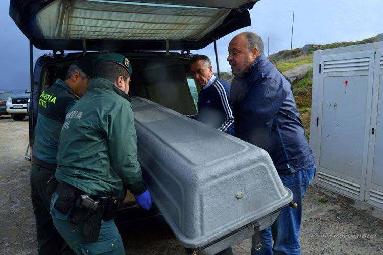 cadáver de inmigrante hallado en benzú el 2 de enero de 2016 guardia civil
