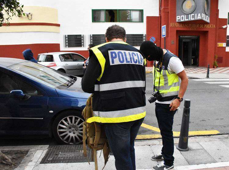 yihadista policía nacional