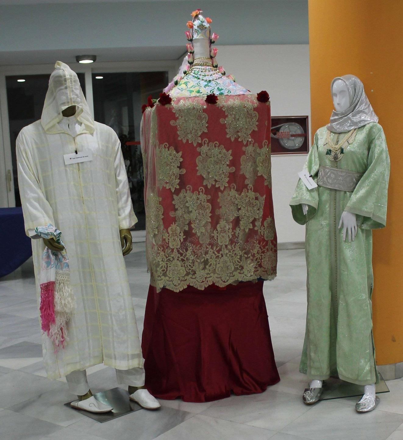 TRAJES DE NOVIOS