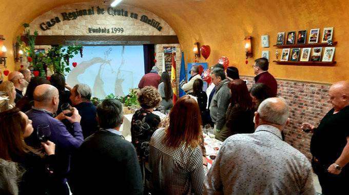 Asistentes al acto celebrado en la Casa de Ceuta en Melilla (CEDIDA)