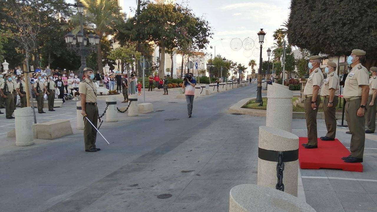 MILITAR