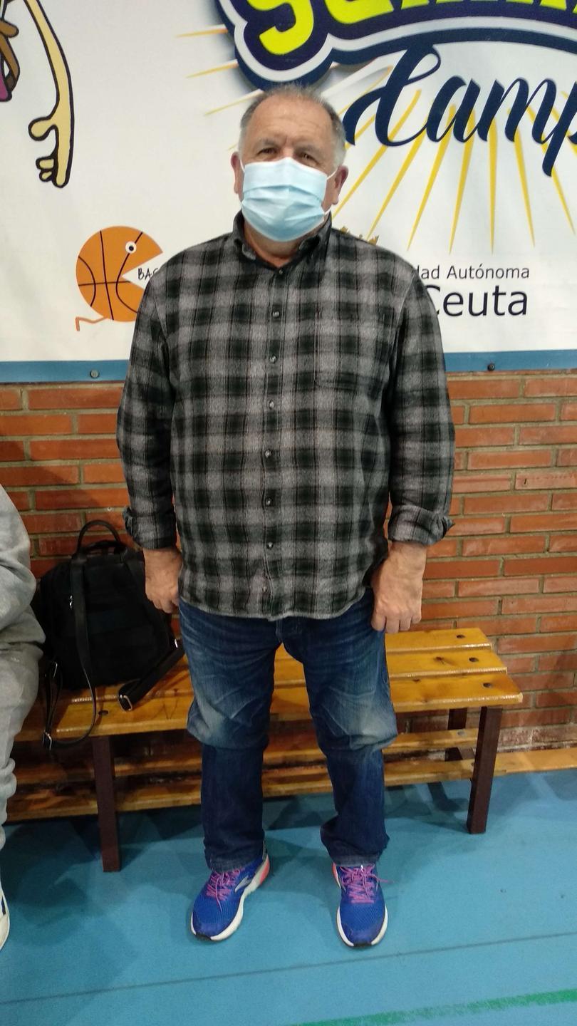 Jorge Molinary, presidente de la Federación de baloncesto de Ceuta