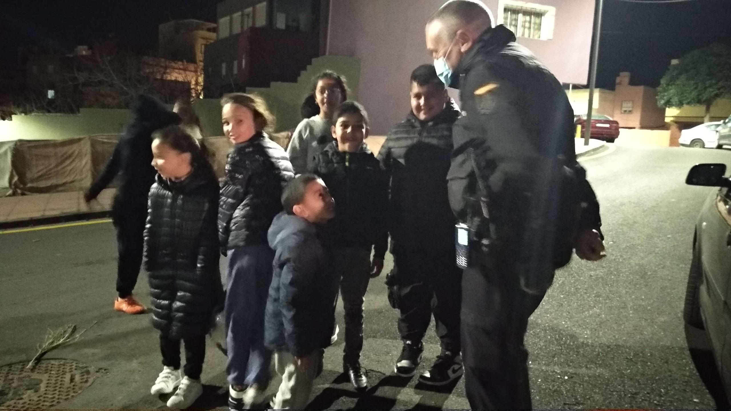 Carlos López jefe de brigada seguridad ciudadana niños principe