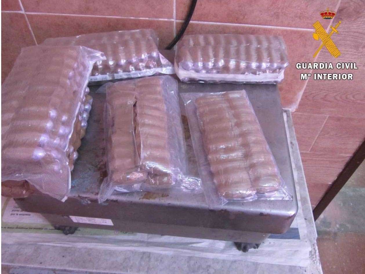 Imagen de la droga incautada (GUARDIA CIVIL)