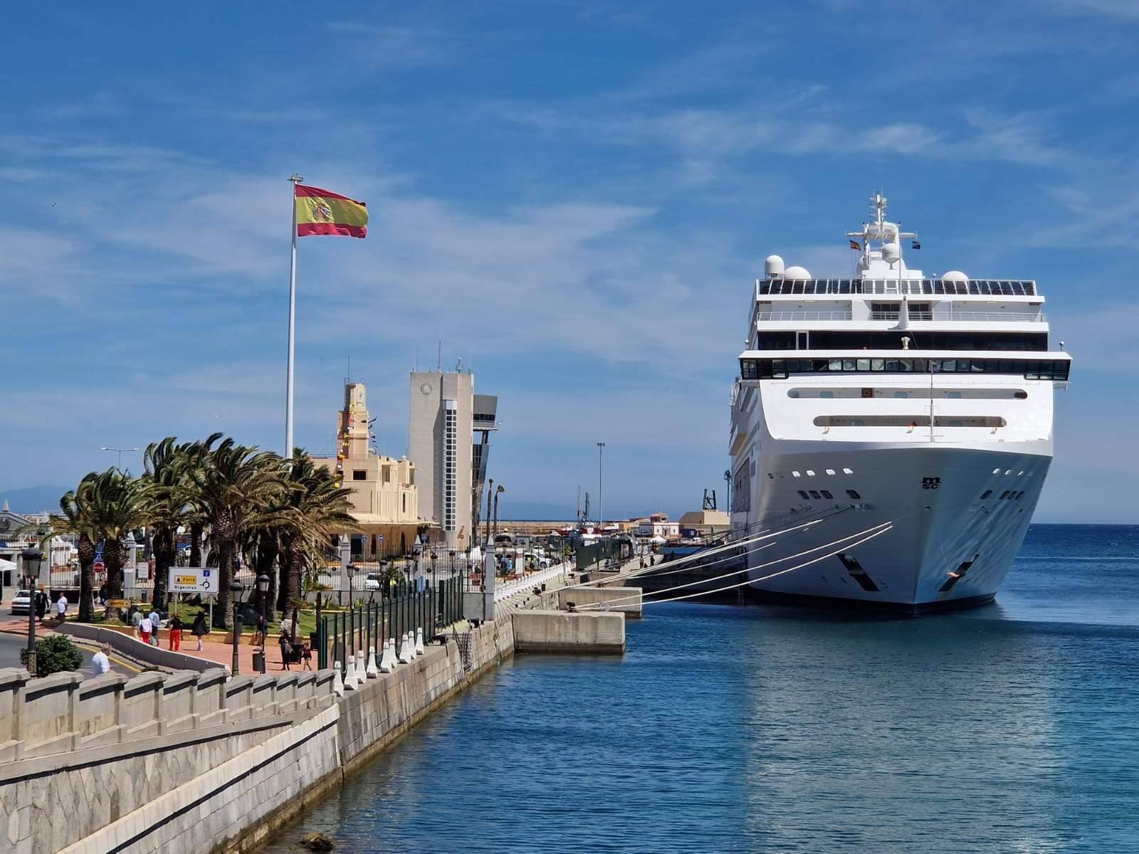 «MSC Lírica»