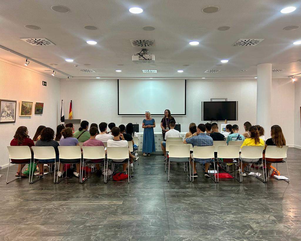 Campo de voluntariado conoce ceuta