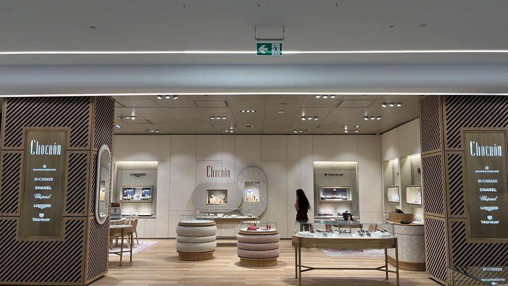 Chocrón abre en Puerto Banús un nuevo espacio