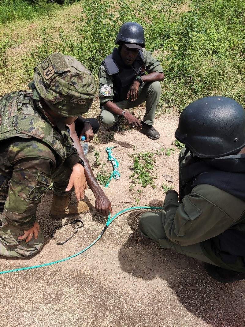 La Comandancia General de Ceuta apoya el desarrollo militar de Senegal con su experiencia en explosivos