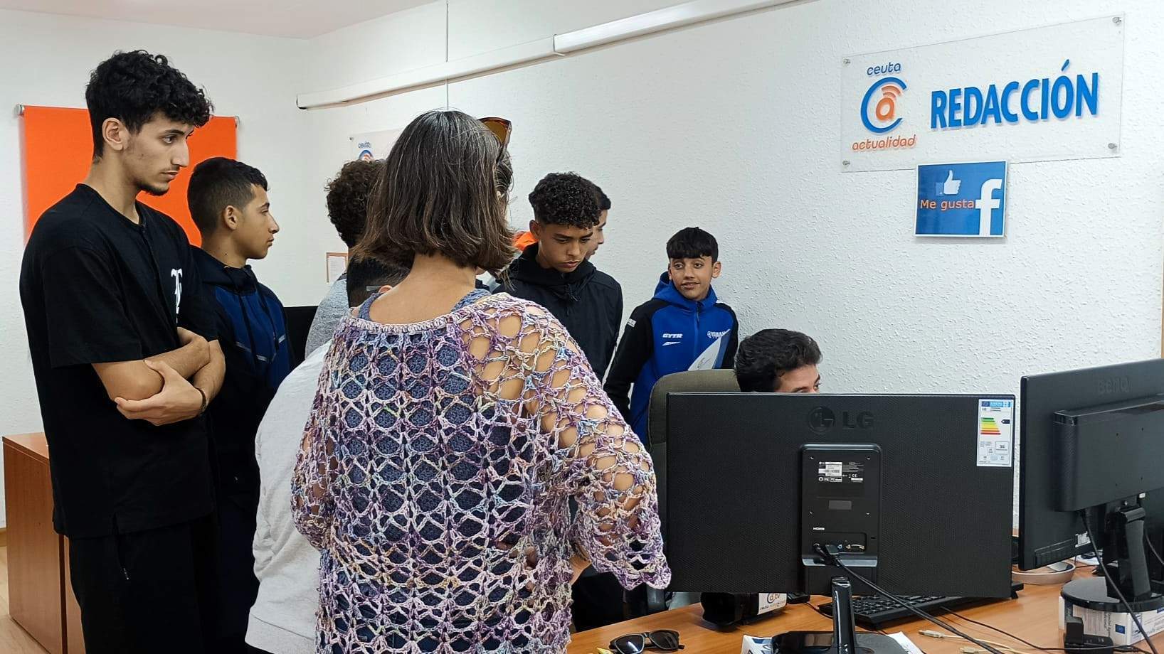 Alumnos de FP Básica del 'Clara Campoamor', periodistas por un día