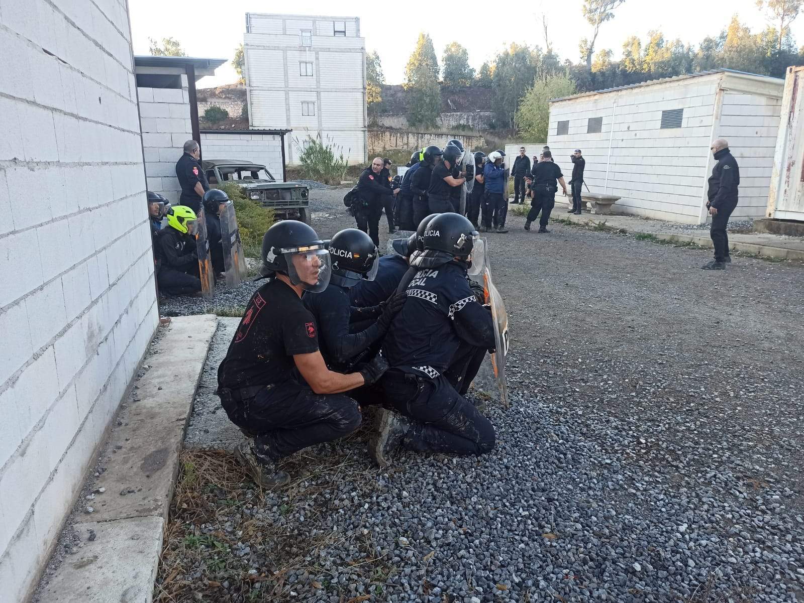 Curso de control de masas Policía