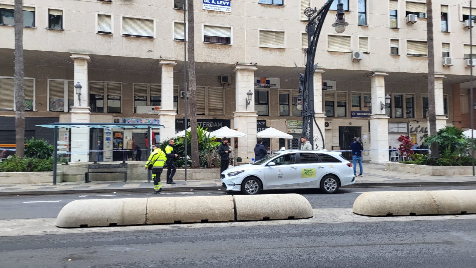 Taxi
Caída de cascotes en Gran Vía