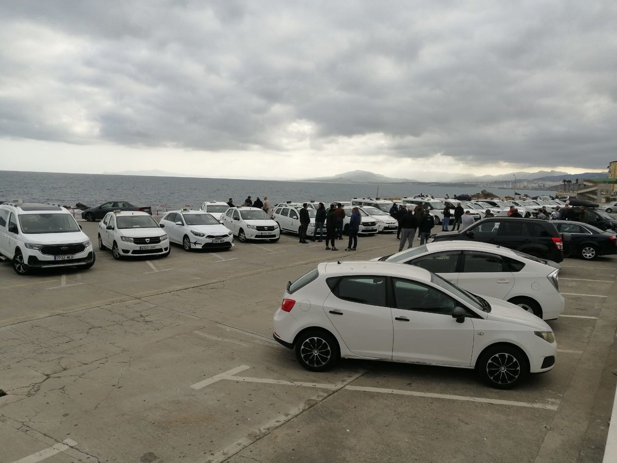 Ceuta sin taxis por la movilización contra los ‘piratas’