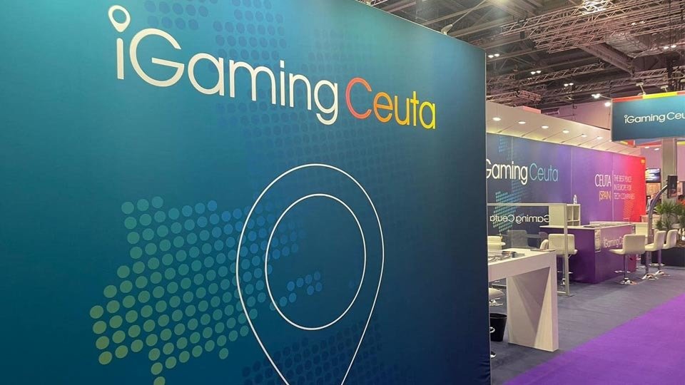 Expositor de Ceuta en la ICE London (CEDIDA)