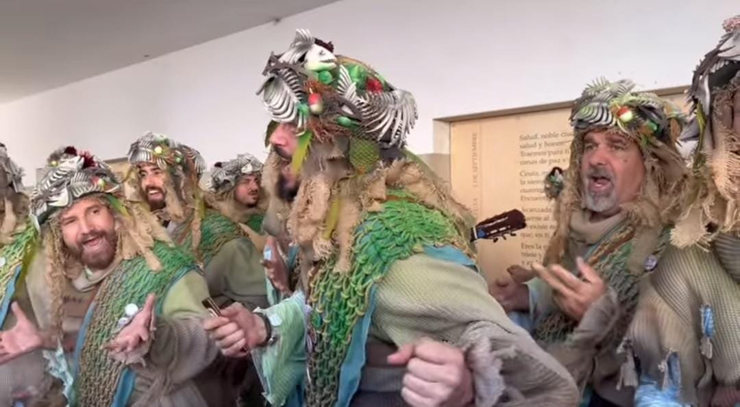 'La Resbalaera', comparsa gaditana contratada por Festejos para el Dominguito (Cedida)