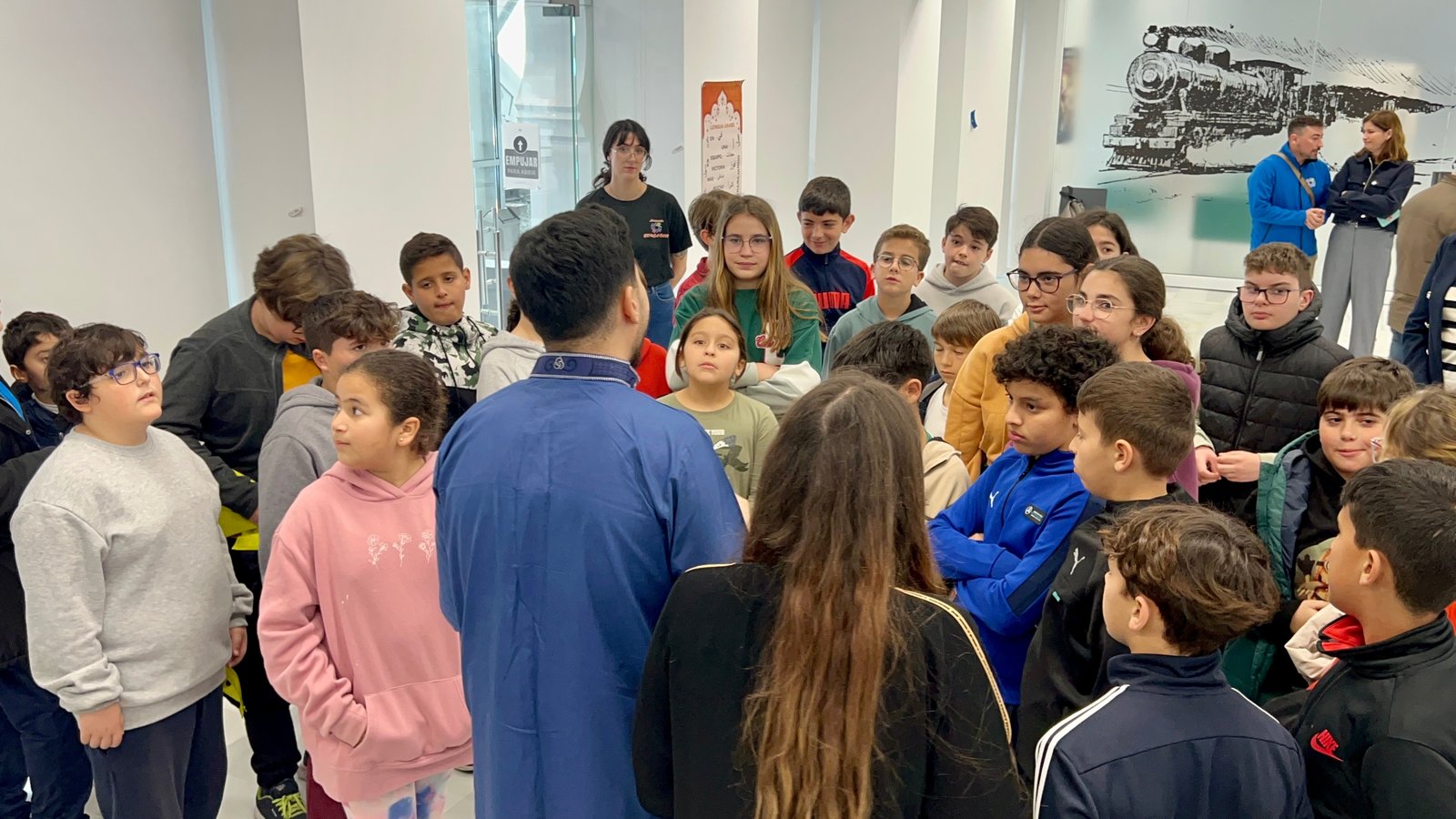 Talleres educativos para conmemorar el Día Internacional de la Lengua Materna