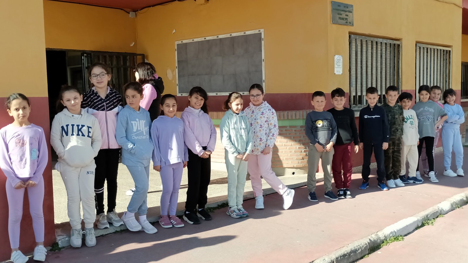 La Policía Local de Ceuta, en el CEIP Príncipe Felipe